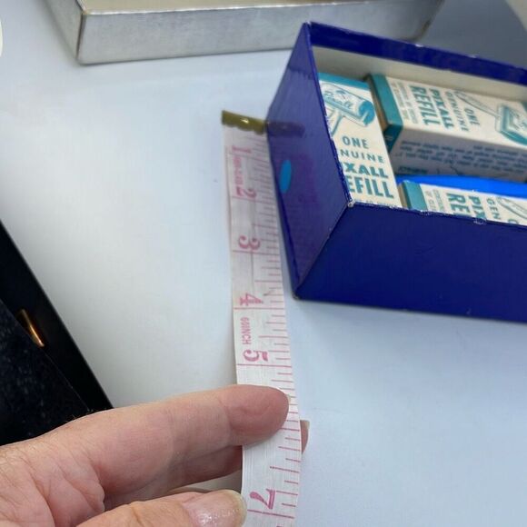 Vintage 1950’s Pixall lint remover + refills original box. - Picture 3 of 10